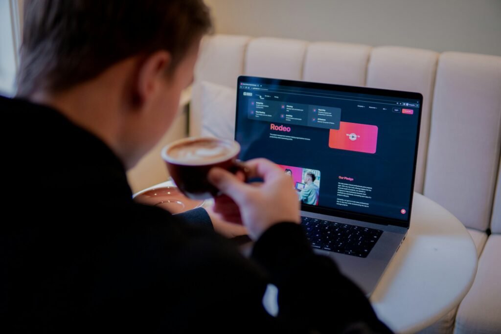 A person going through the Types of CMS platforms and which to choose for his business